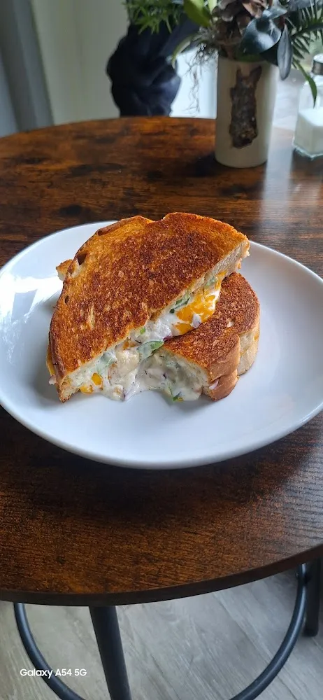 Jalapeno Poppin Grilled Cheese Sandwich